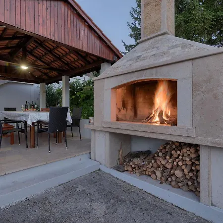 Casa vacanze Liberat - Roj414 By Interhome Pazin
