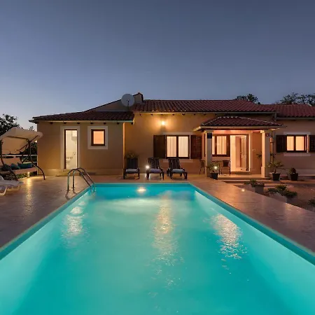 Liberat By Interhome *