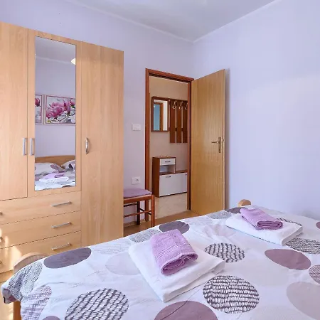 Liberat - Roj414 By Interhome * Pazin