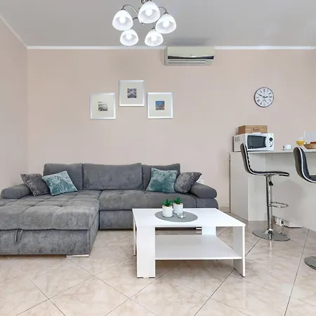 בית נופש Liberat By Interhome פאזין