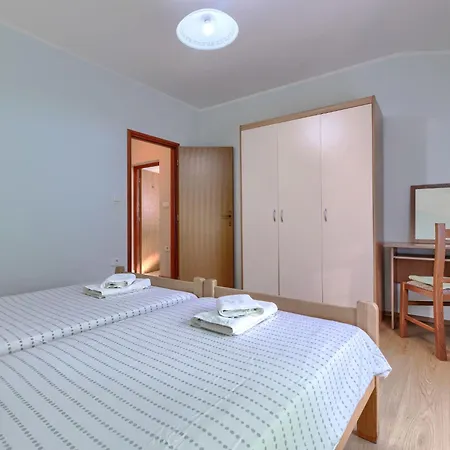 Liberat By Interhome *